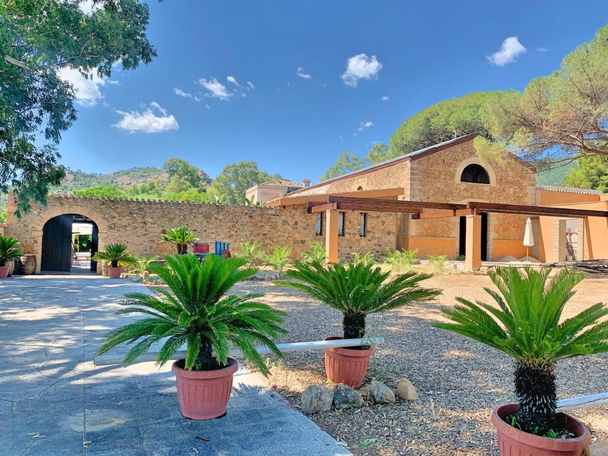 Hotel Antico Casale Del Poggio Capoterra Zewnętrze zdjęcie