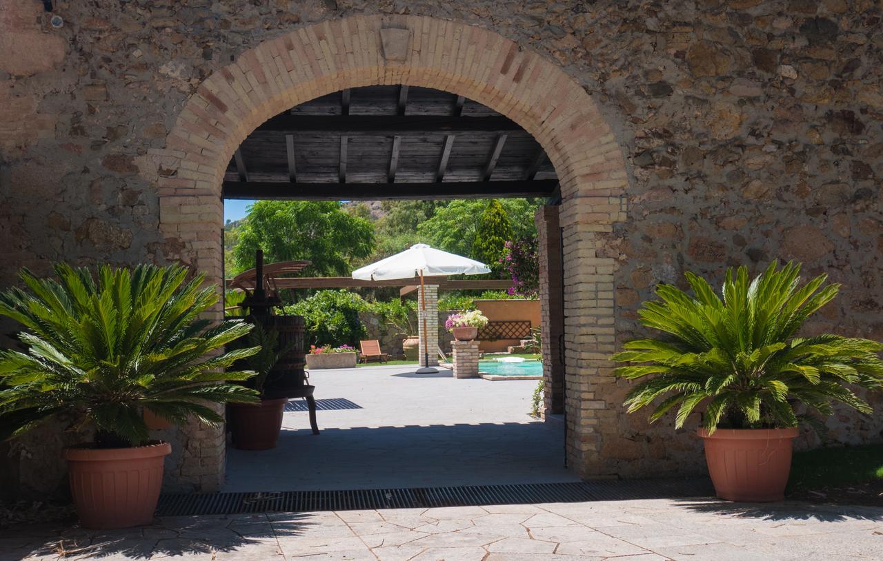 Hotel Antico Casale Del Poggio Capoterra Zewnętrze zdjęcie